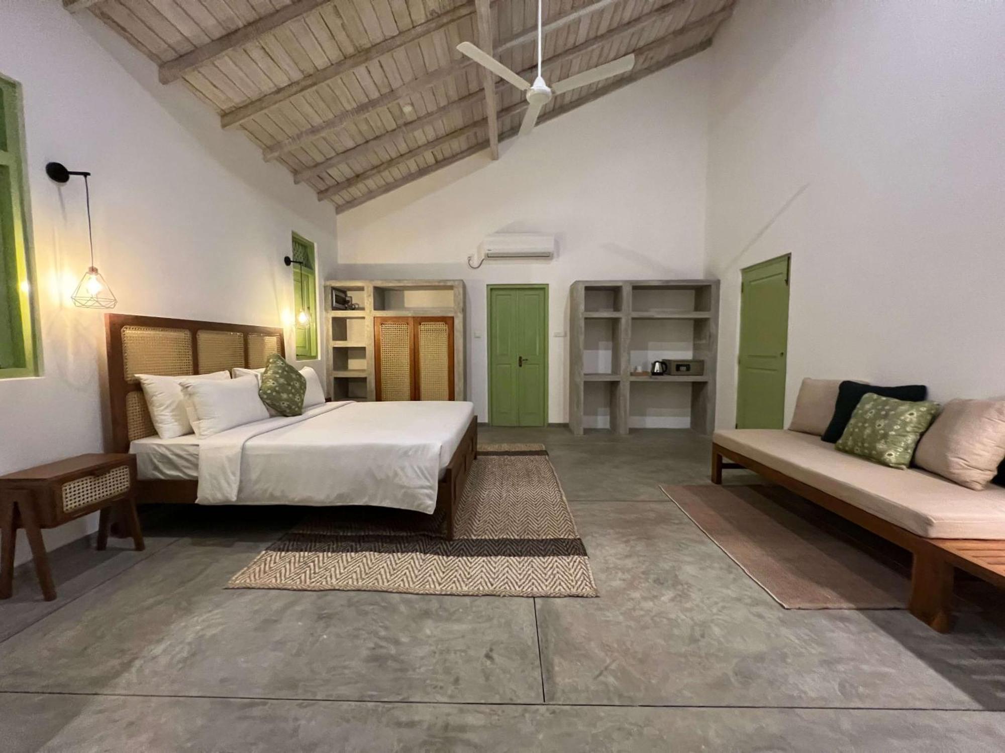 Отель Zen House Ахангама Номер фото